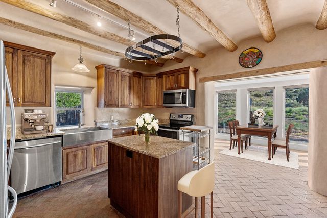 20658 Highway 84, Medanales, NM 87548