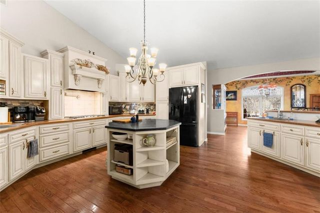 181 Asbury Mill Road, Cleveland, GA 30528