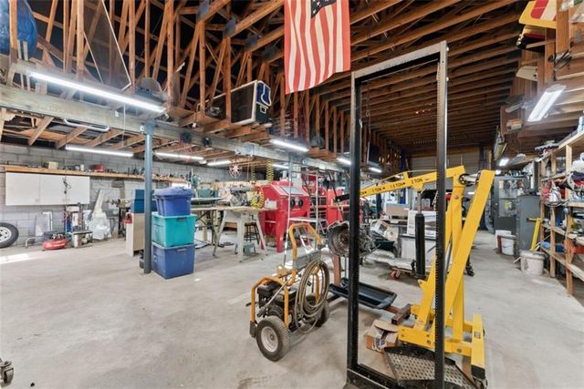 181 Asbury Mill Road, Cleveland, GA 30528