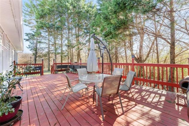 181 Asbury Mill Road, Cleveland, GA 30528