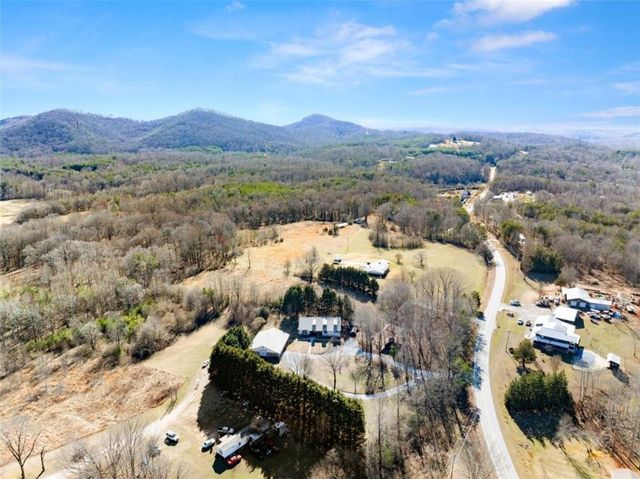 181 Asbury Mill Road, Cleveland, GA 30528