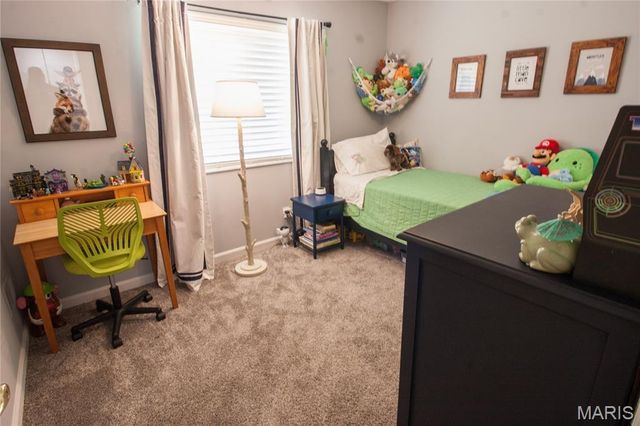812 Pebblefield Terrace, Manchester, MO 63021