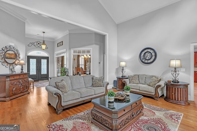 605 Peach Place, Loganville, GA 30052