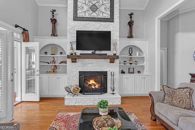 605 Peach Place, Loganville, GA 30052