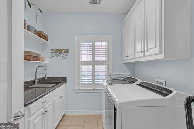 605 Peach Place, Loganville, GA 30052