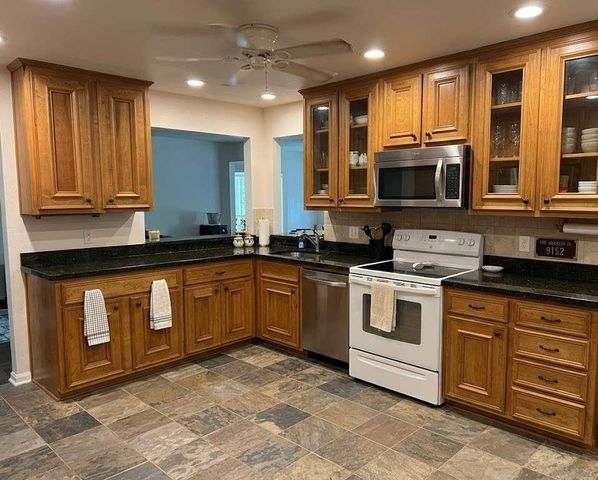 2311 Trail Wood Lane, Richmond, TX 77406