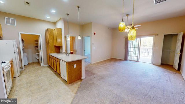 432 HIGHLAND ESTS, Clementon, NJ 08021