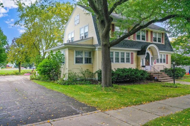 708 GARDEN STREET, Green Bay, WI 54303