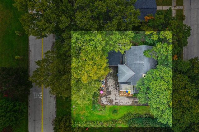 708 GARDEN STREET, Green Bay, WI 54303