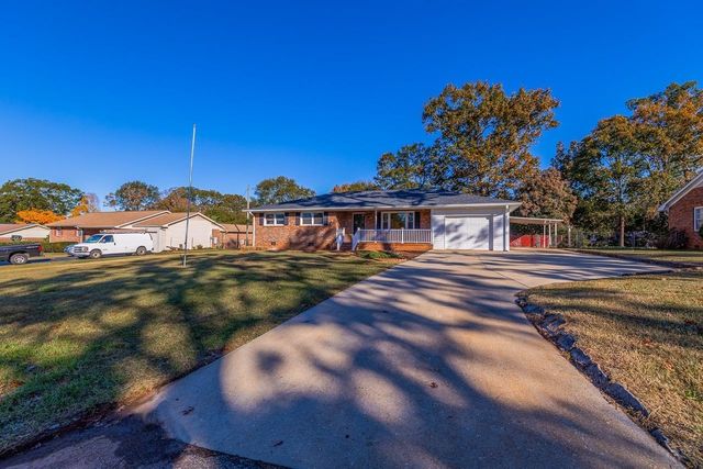 917 Beverly Drive, Spartanburg, SC 29303