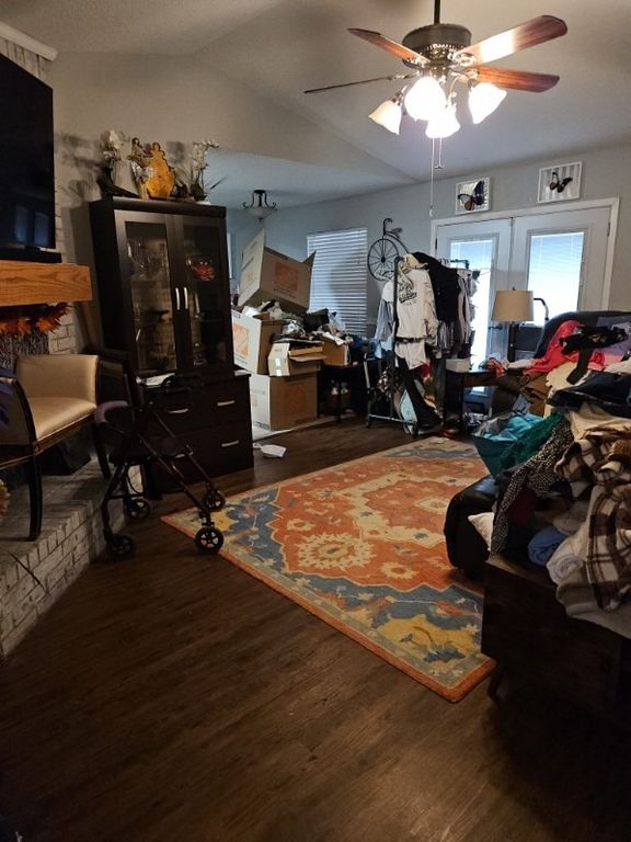 3725 Longstraw Drive, Fort Worth, TX 76137