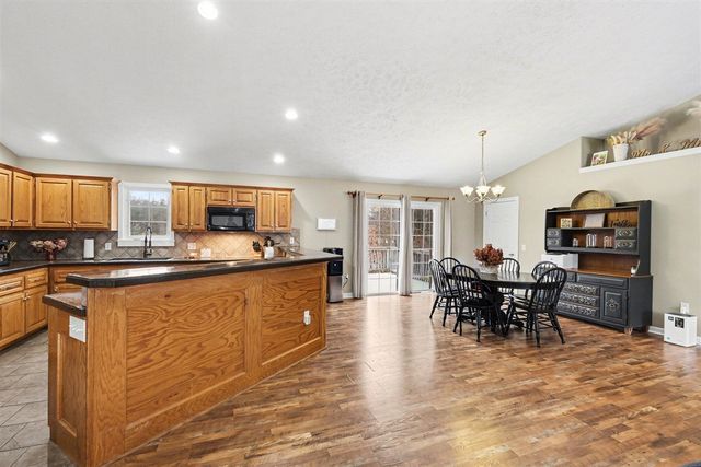 13396 Lincoln Lake Avenue, Gowen, MI 49326