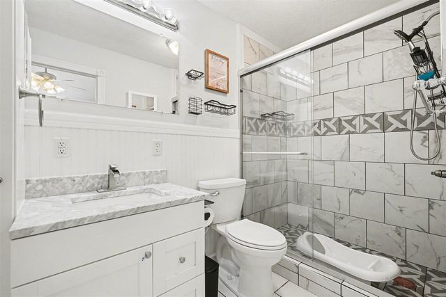 13396 Lincoln Lake Avenue, Gowen, MI 49326