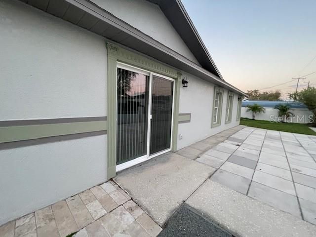 7001 N CLARK AVENUE, Tampa, FL 33614