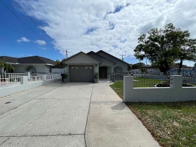 7001 N CLARK AVENUE, Tampa, FL 33614