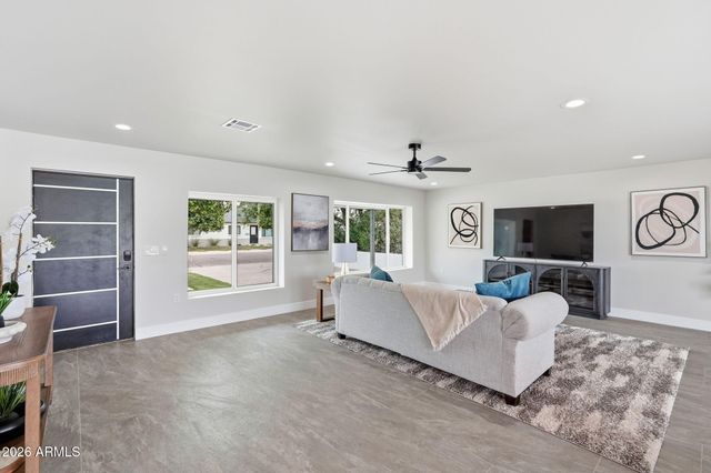 7715 E VERDE Lane, Scottsdale, AZ 85251