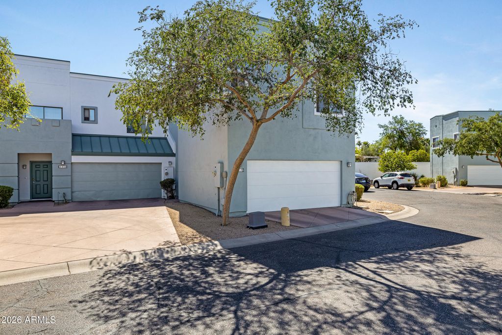 5400 S HARDY Drive 107, Tempe, AZ 85283