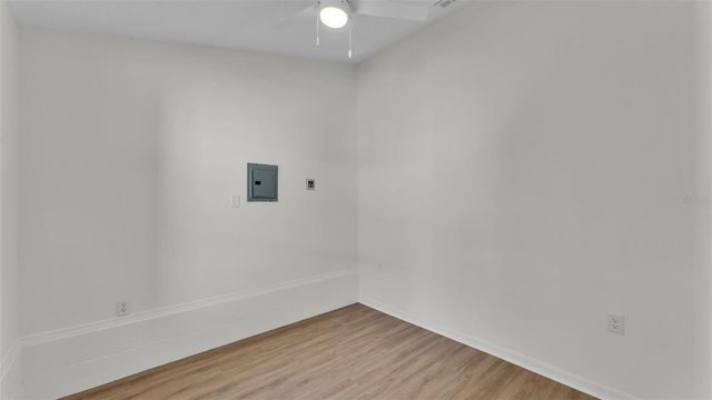 208 E POINSETTIA STREET, Lakeland, FL 33803