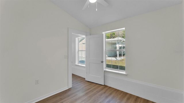 208 E POINSETTIA STREET, Lakeland, FL 33803