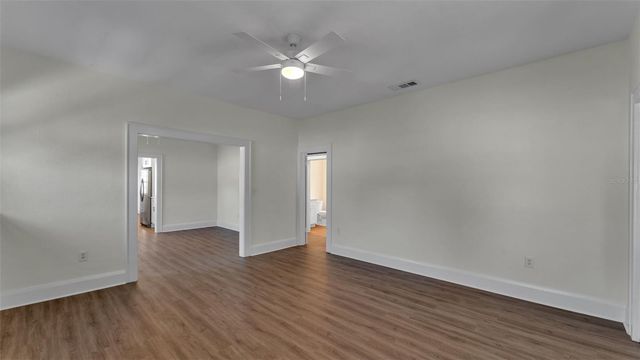 208 E POINSETTIA STREET, Lakeland, FL 33803