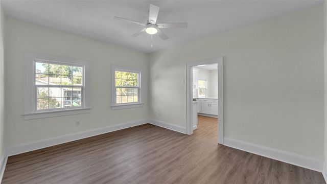 208 E POINSETTIA STREET, Lakeland, FL 33803