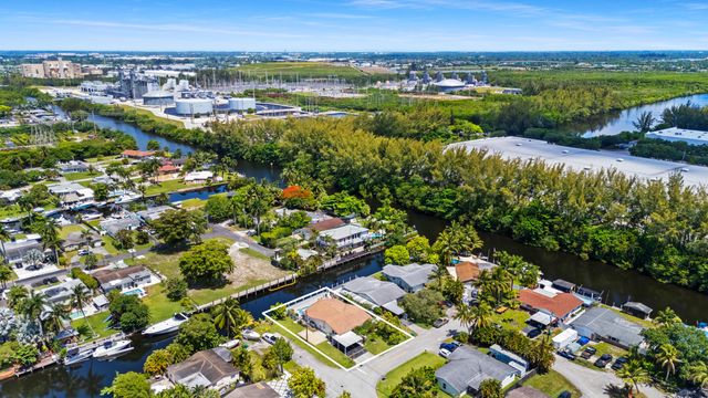 4391 SW 34th Lane Lane, Fort Lauderdale, FL 33312