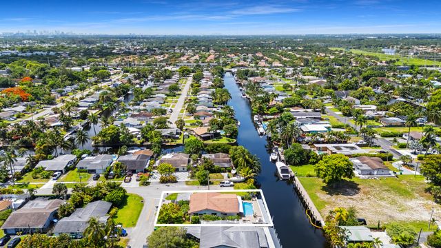 4391 SW 34th Lane Lane, Fort Lauderdale, FL 33312