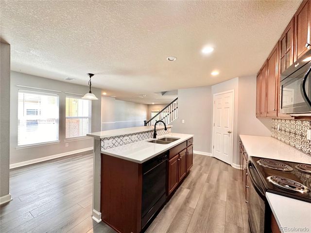 11833 Oak Hill Way D, Commerce City, CO 80640