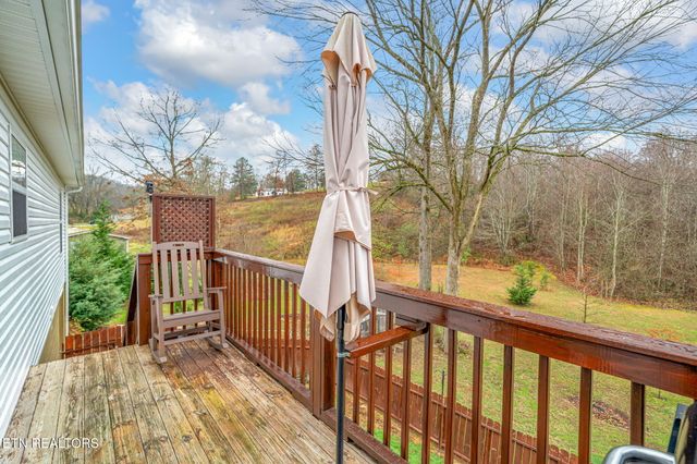 124 Mac Ivey Lane, Lafollette, TN 37766