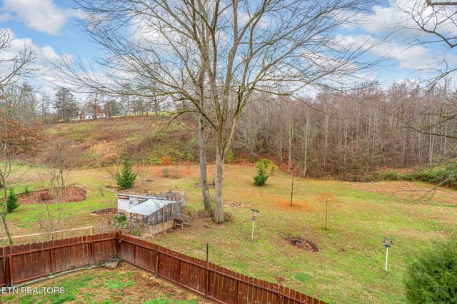 124 Mac Ivey Lane, Lafollette, TN 37766