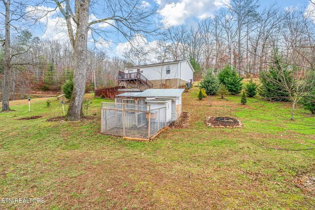 124 Mac Ivey Lane, Lafollette, TN 37766