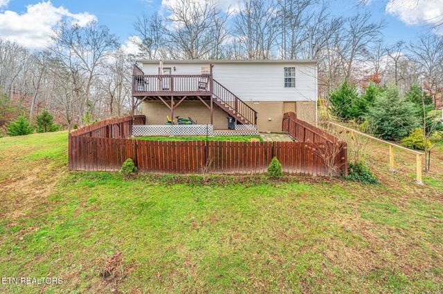 124 Mac Ivey Lane, Lafollette, TN 37766
