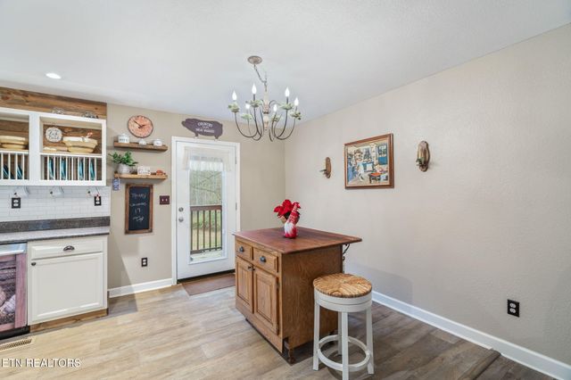 124 Mac Ivey Lane, Lafollette, TN 37766