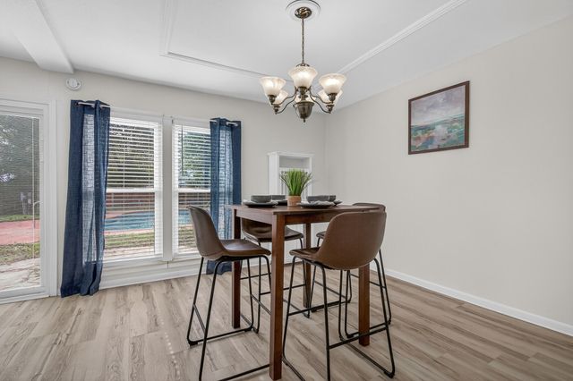 16 NW Cinderella Lane, Fort Walton Beach, FL 32547