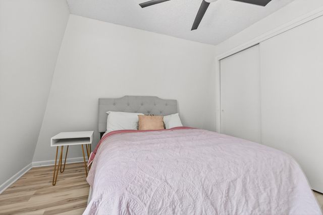 16 NW Cinderella Lane, Fort Walton Beach, FL 32547