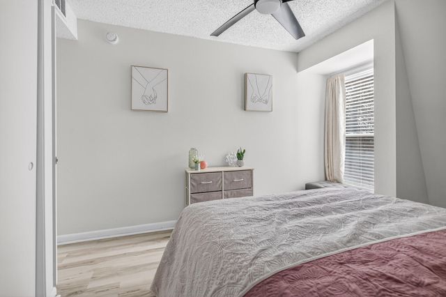 16 NW Cinderella Lane, Fort Walton Beach, FL 32547