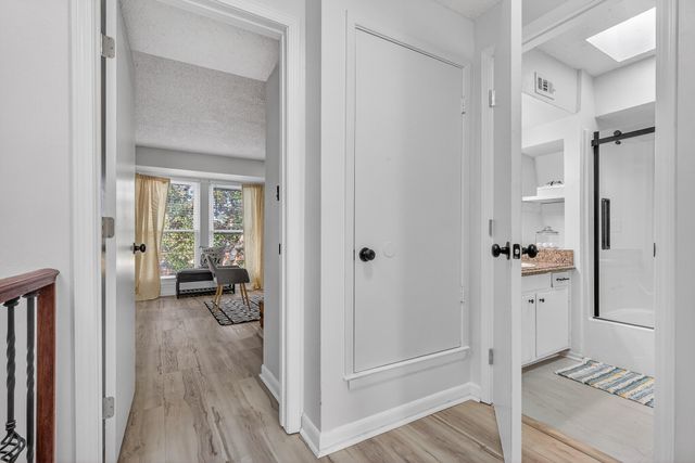 16 NW Cinderella Lane, Fort Walton Beach, FL 32547