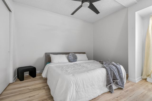 16 NW Cinderella Lane, Fort Walton Beach, FL 32547