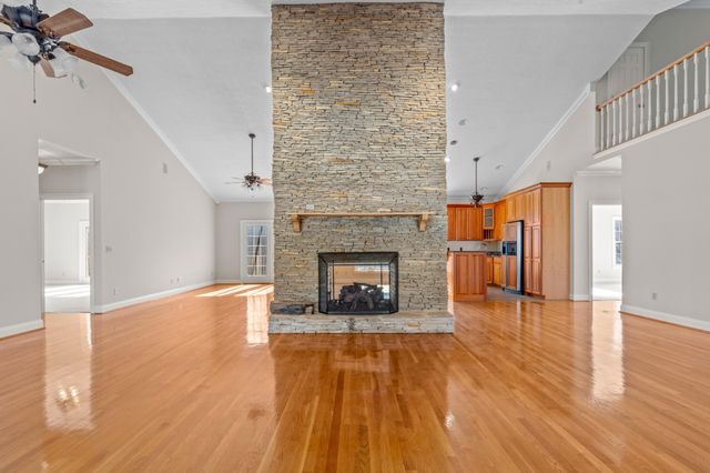 7900 Clara Chase Drive, Ooltewah, TN 37363