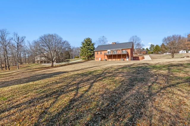 7900 Clara Chase Drive, Ooltewah, TN 37363