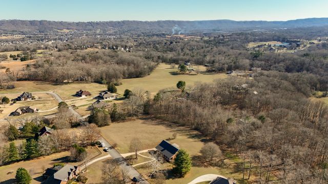 7900 Clara Chase Drive, Ooltewah, TN 37363