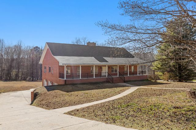 7900 Clara Chase Drive, Ooltewah, TN 37363