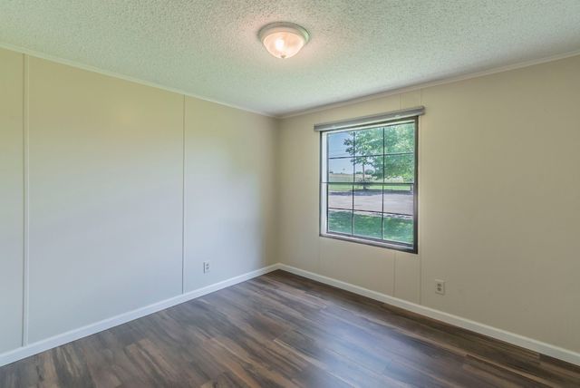 203 Harbor View Court, Granbury, TX 76048