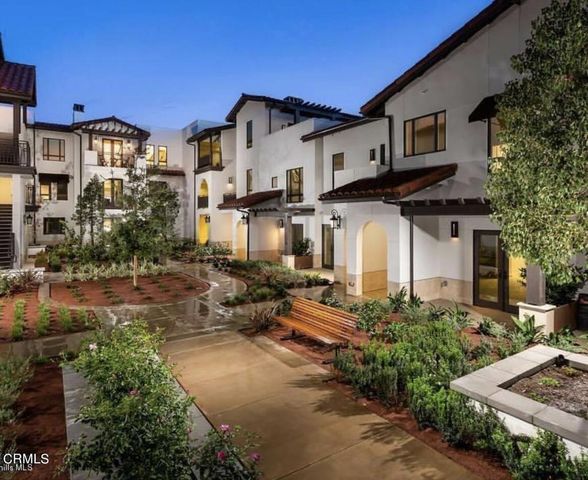 60 S Vinedo Avenue 201, Pasadena, CA 91107