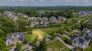 8568 Heirloom Blvd, College Grove, TN 37046