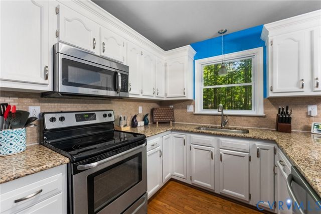 5605 Chatmoss Rd, Chesterfield, VA 23112