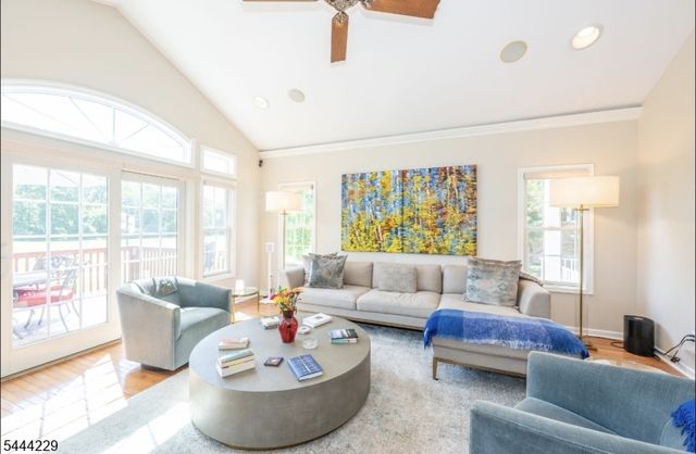 26 Turnberry Ln, Hardyston Twp., NJ 07419