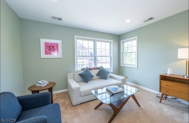 26 Turnberry Ln, Hardyston Twp., NJ 07419