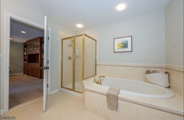 26 Turnberry Ln, Hardyston Twp., NJ 07419