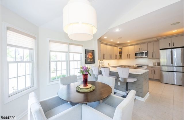 26 Turnberry Ln, Hardyston Twp., NJ 07419